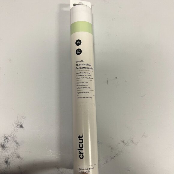 Cricut Glow in the Dark 12"X24" Iron-on Vinyl White - Picture 3 of 15